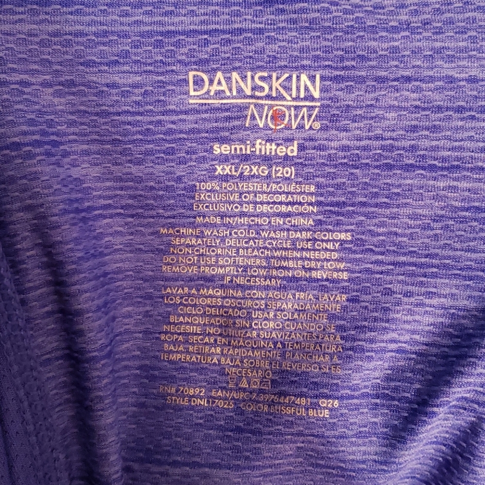 Danskin Now t shirt, size xxl - Picture 4 of 4